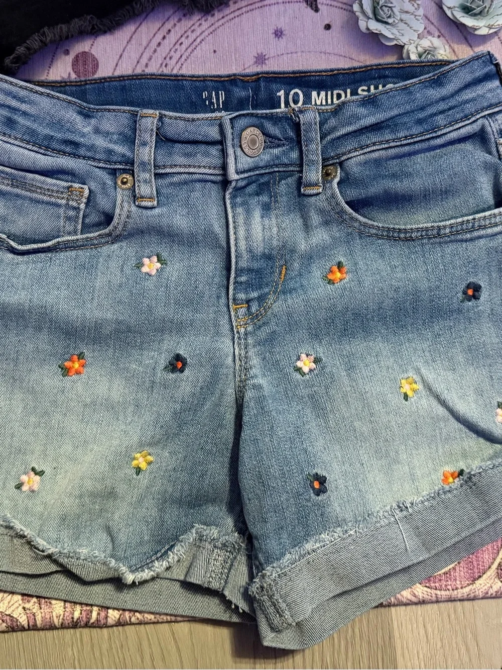 4 Pairs of Girls Denim Shorts size 10-12